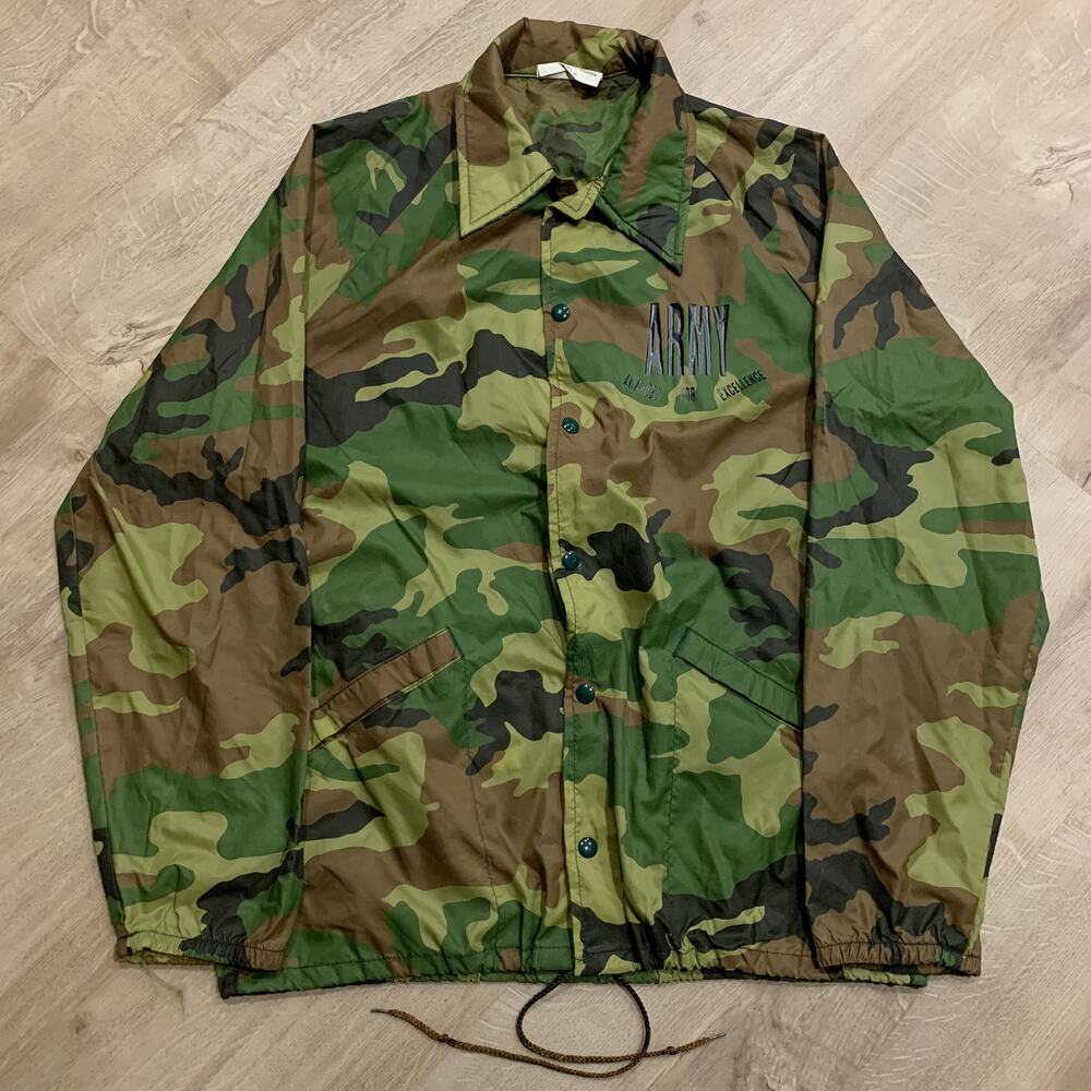 USGI US Army Windbreaker Snap Jacket Men's Large L Awarded For Excellence Camo